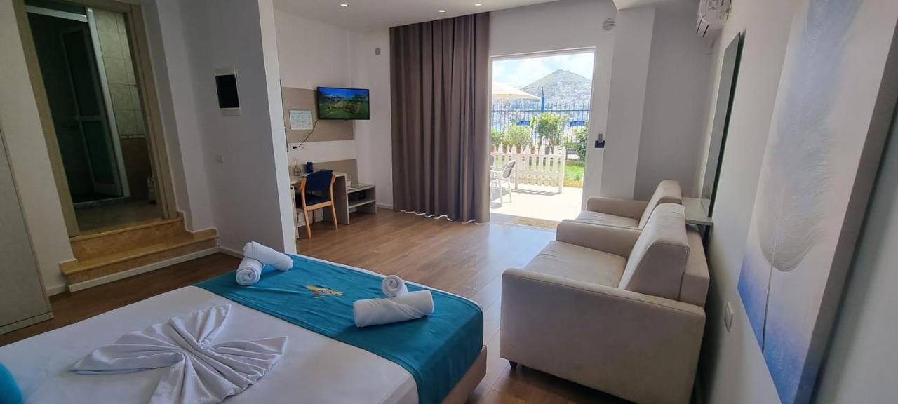 Suncoast Rooms Port Side Саранда Экстерьер фото