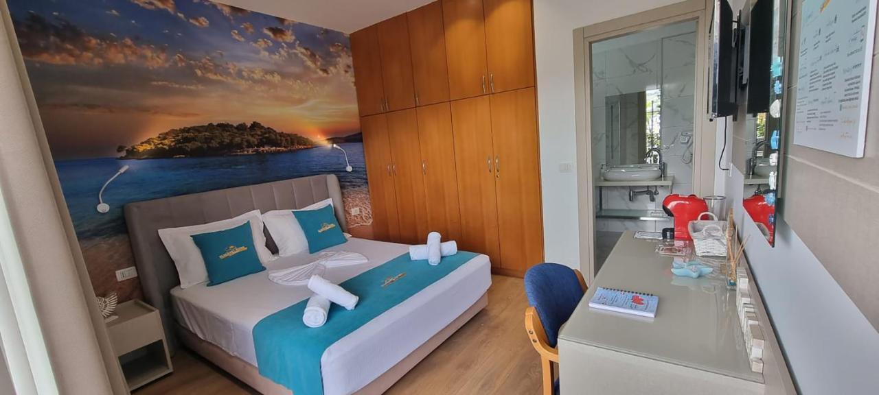 Suncoast Rooms Port Side Саранда Экстерьер фото