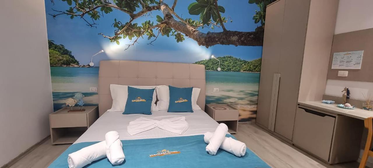 Suncoast Rooms Port Side Саранда Экстерьер фото